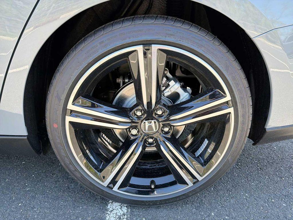 new 2026 Honda Accord Hybrid car, priced at $36,227