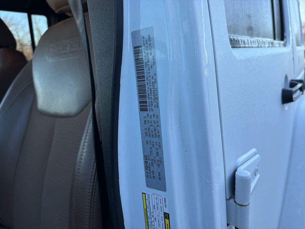 used 2017 Jeep Wrangler Unlimited car, priced at $21,390