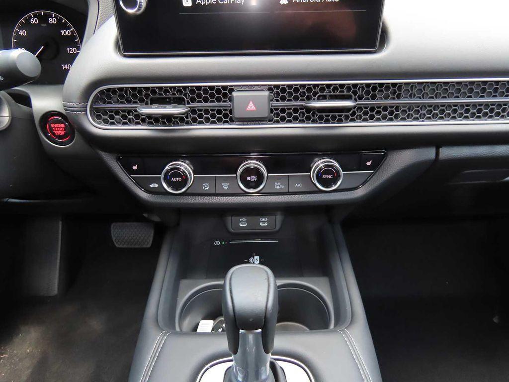 new 2026 Honda HR-V car, priced at $31,923