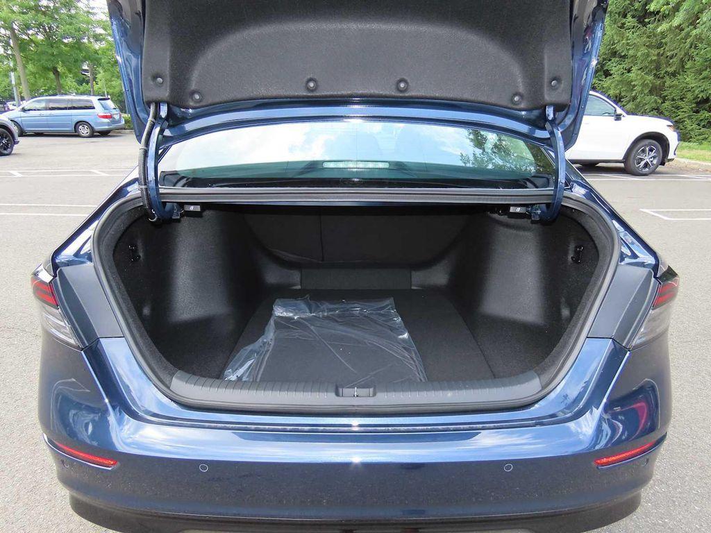 new 2025 Honda Accord Hybrid car, priced at $32,991