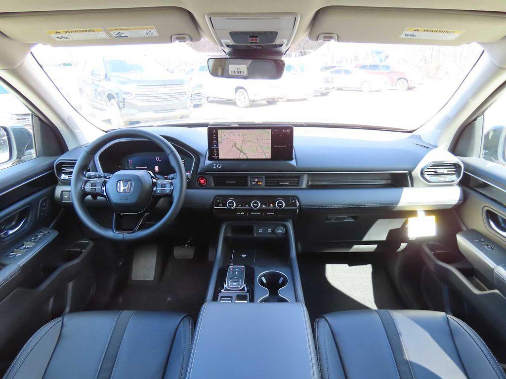 new 2026 Honda Pilot car, priced at $47,940