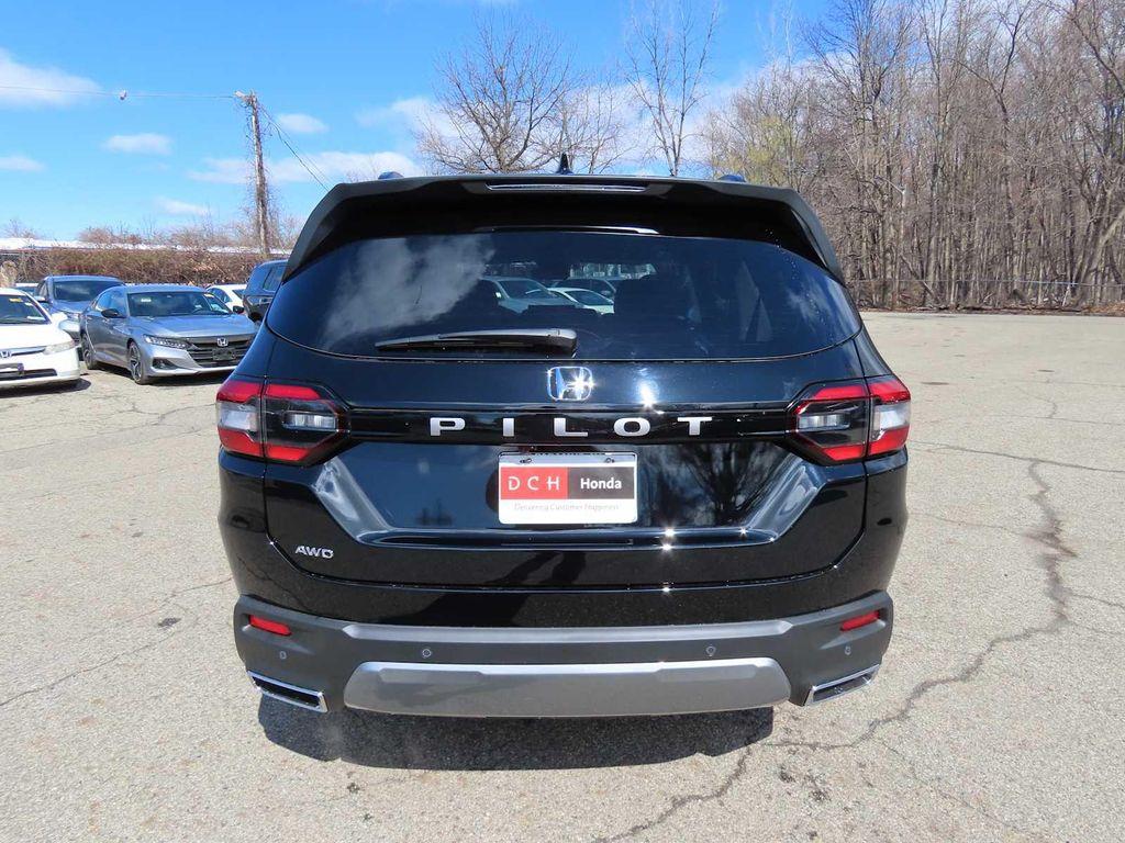 new 2026 Honda Pilot car, priced at $47,940