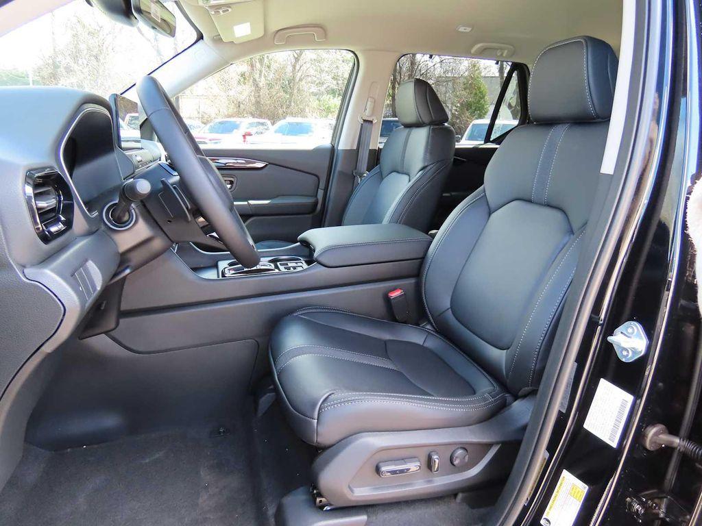 new 2026 Honda Pilot car, priced at $47,940