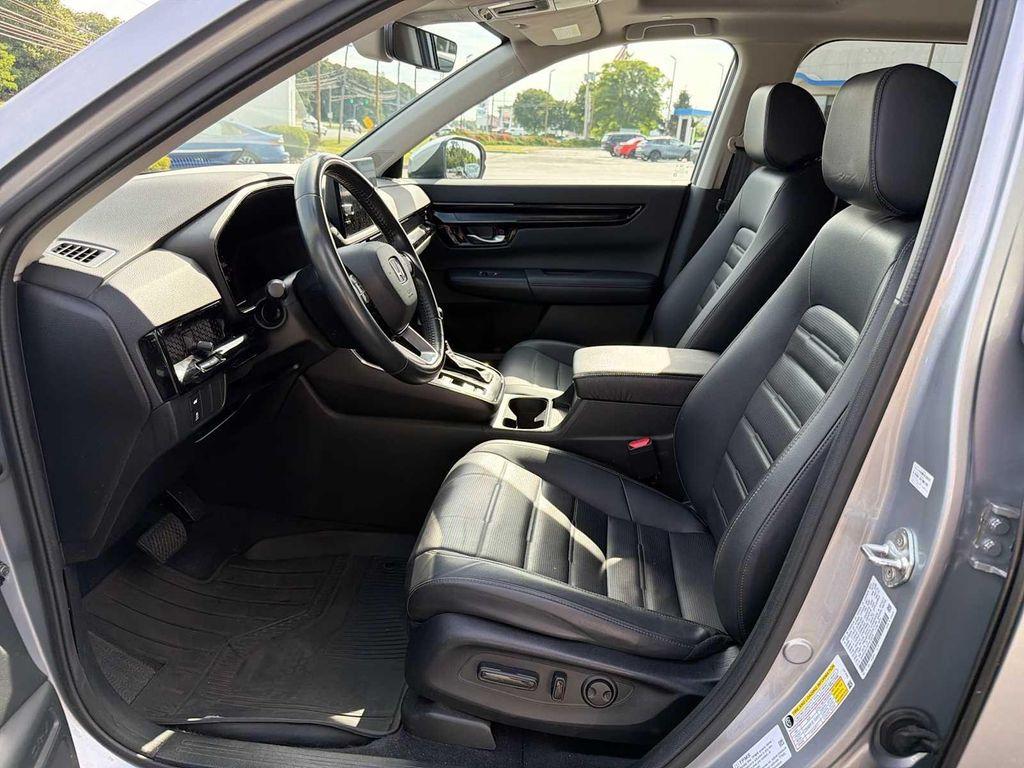 used 2023 Honda CR-V car, priced at $31,989