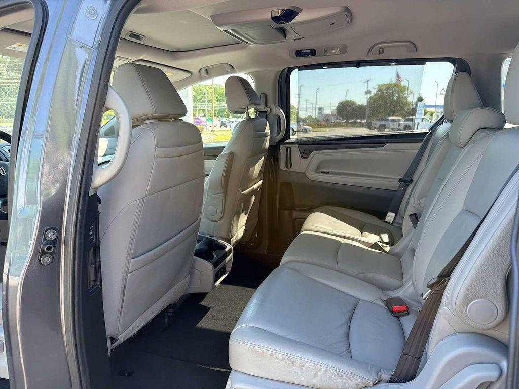 used 2018 Honda Odyssey car, priced at $16,289