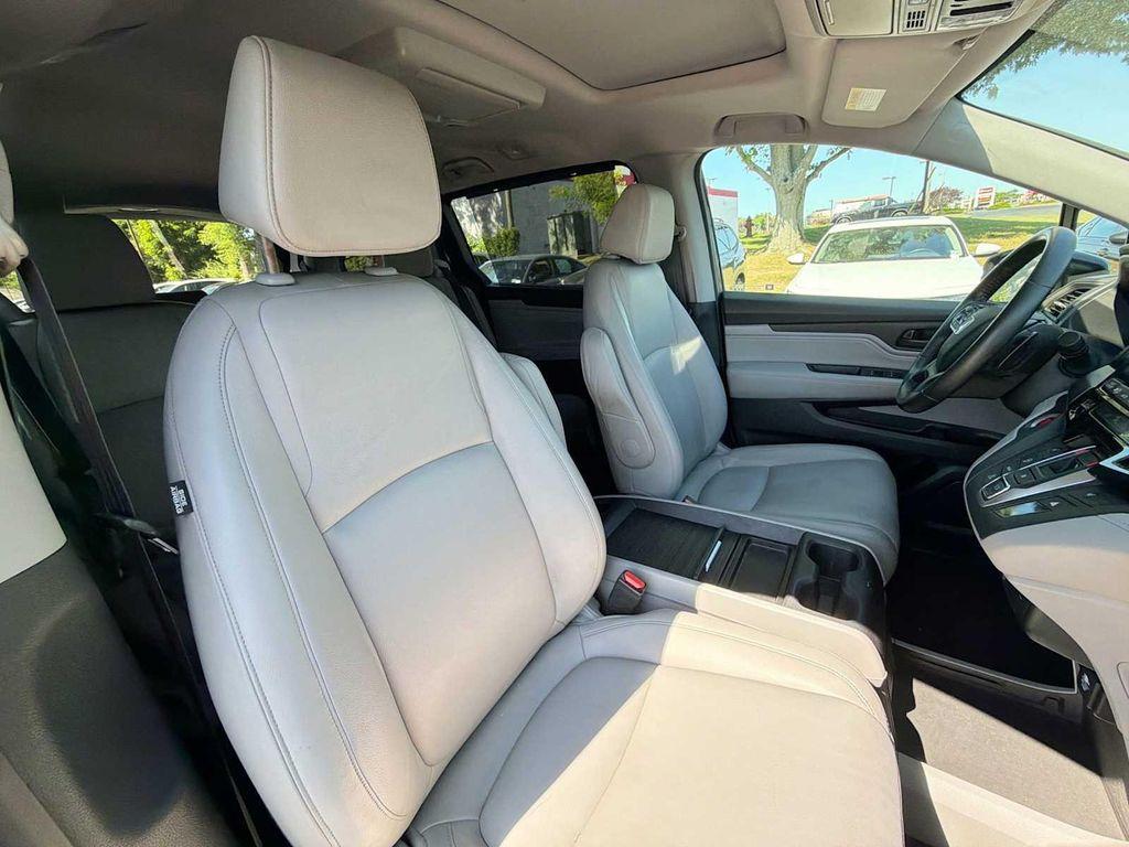 used 2018 Honda Odyssey car, priced at $16,289