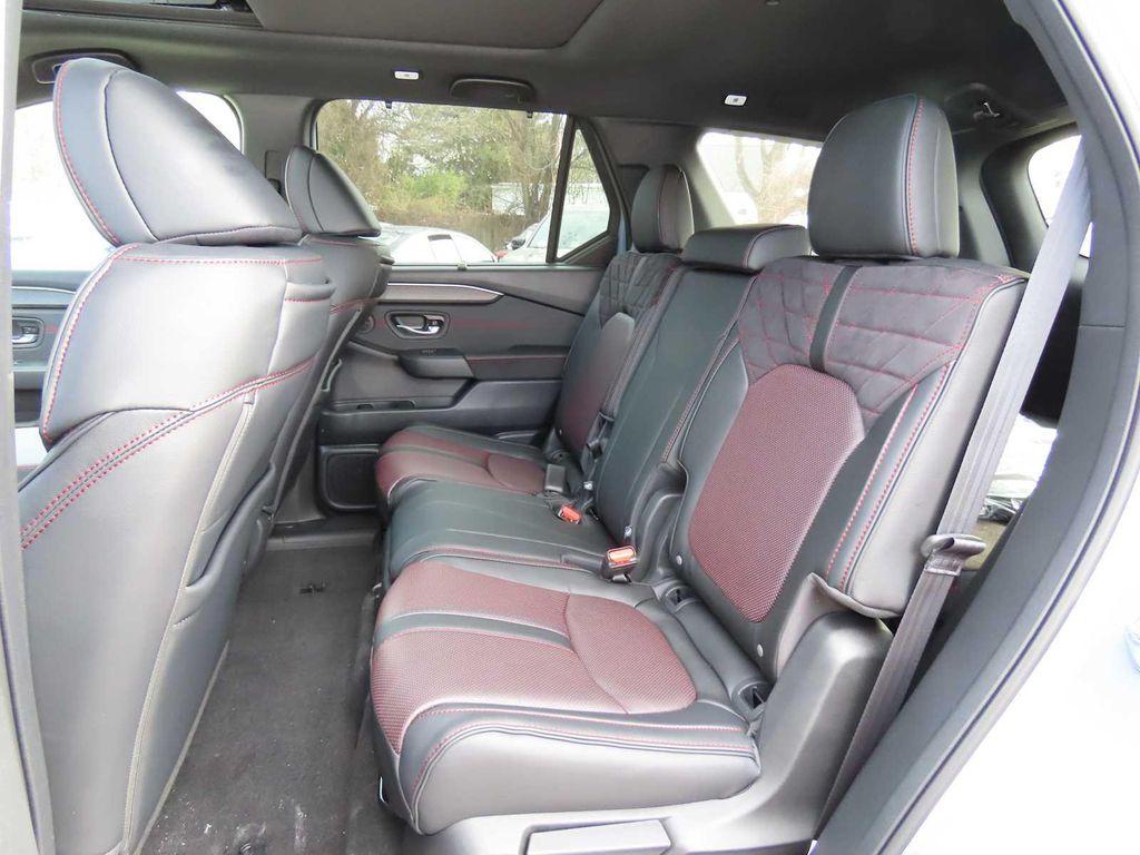 new 2026 Honda Pilot car, priced at $56,945