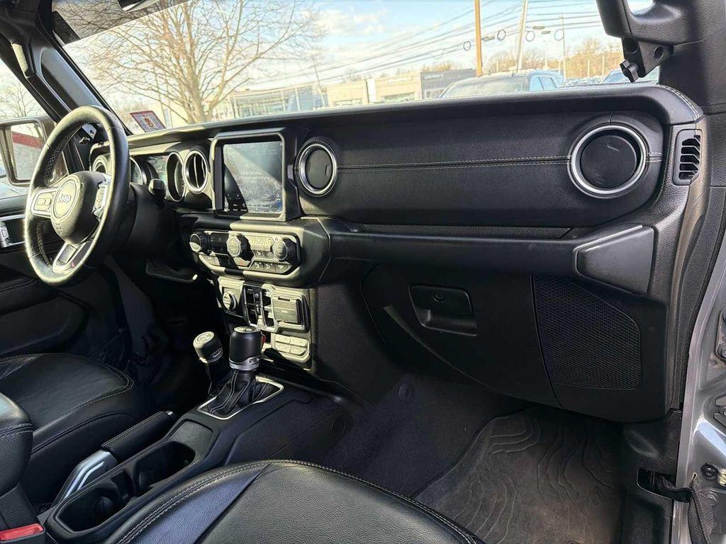 used 2019 Jeep Wrangler Unlimited car, priced at $19,990