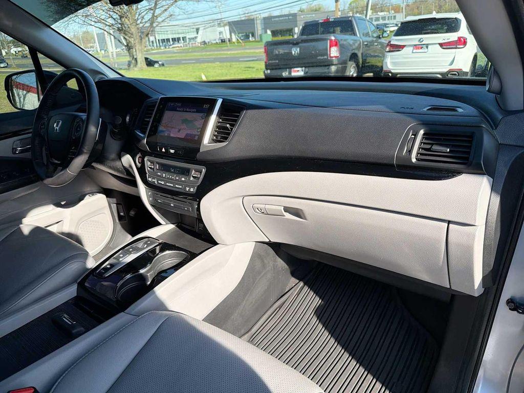 used 2017 Honda Pilot car, priced at $24,989
