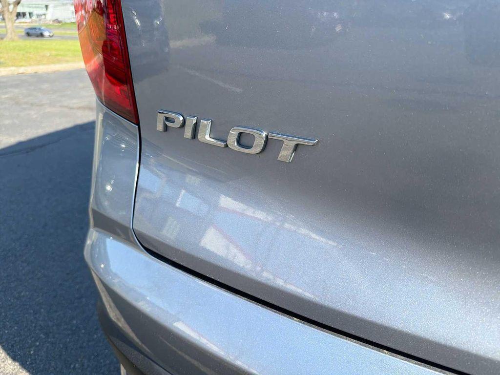 used 2017 Honda Pilot car, priced at $24,989
