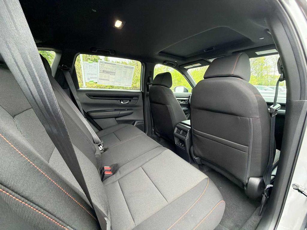 new 2026 Honda CR-V Hybrid car, priced at $39,579