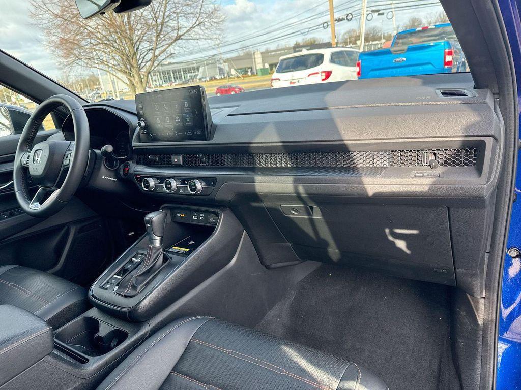 used 2024 Honda CR-V Hybrid car, priced at $28,990