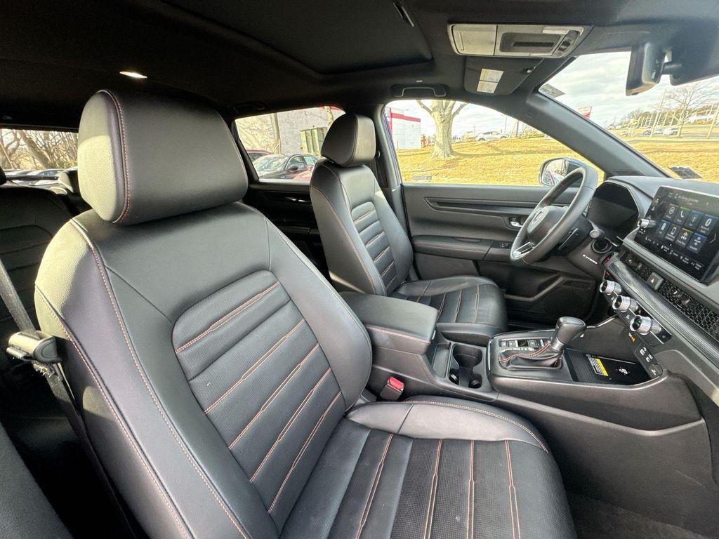 used 2024 Honda CR-V Hybrid car, priced at $28,990