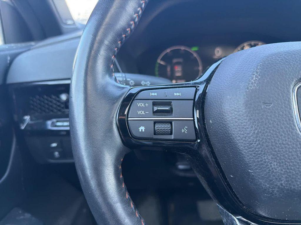 used 2024 Honda CR-V Hybrid car, priced at $32,590