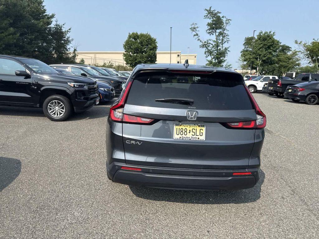used 2024 Honda CR-V car, priced at $30,689