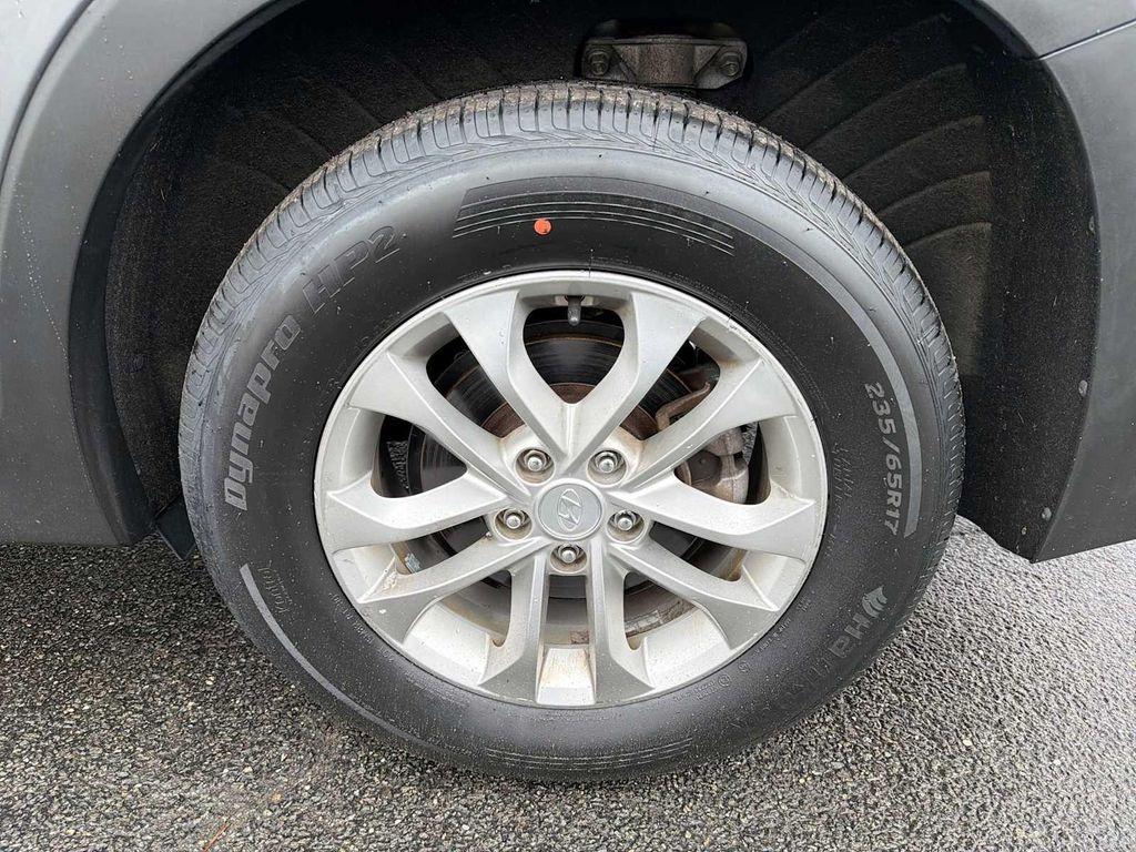 used 2019 Hyundai Santa Fe car, priced at $11,290