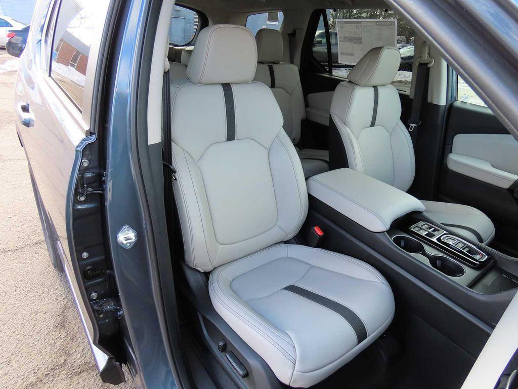 new 2026 Honda Pilot car, priced at $50,844