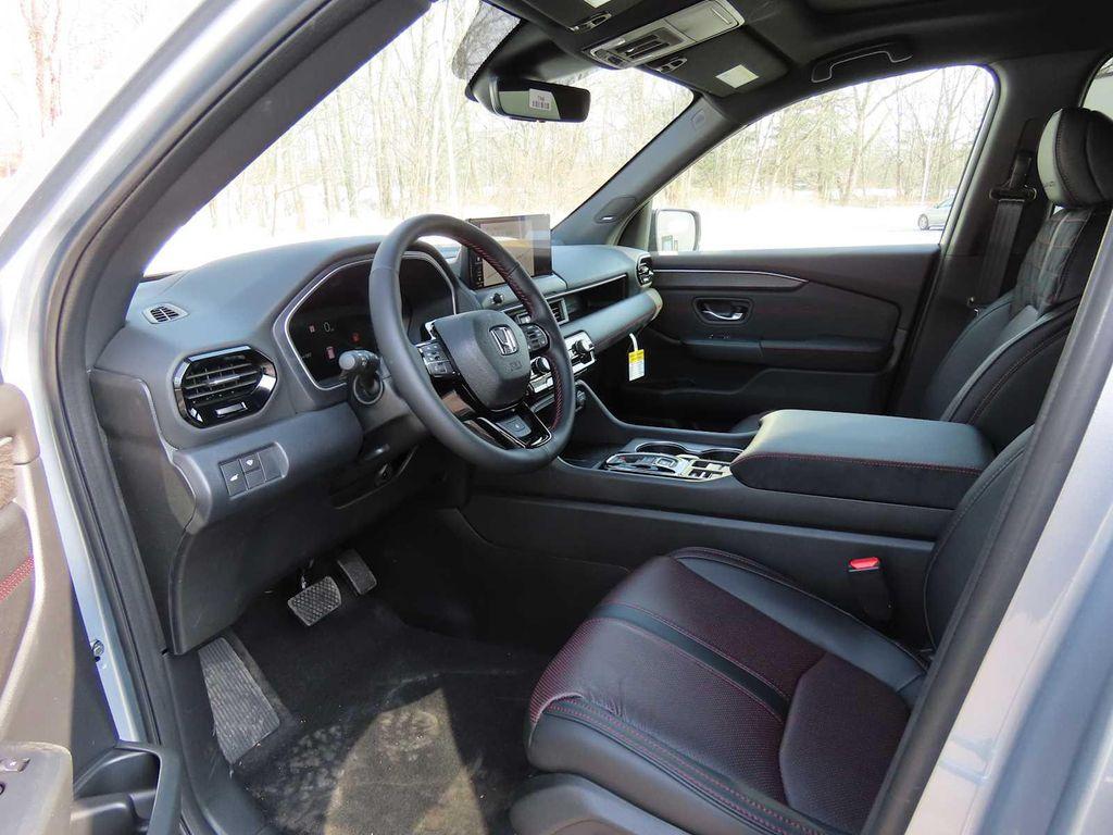 new 2026 Honda Pilot car, priced at $56,490
