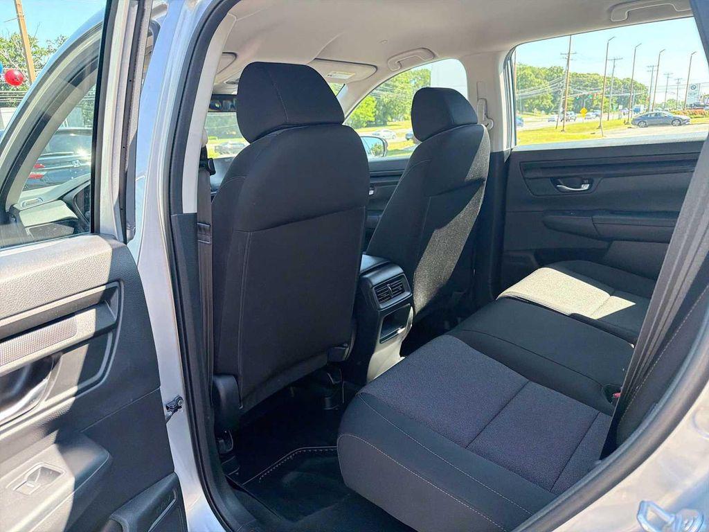 used 2023 Honda CR-V car, priced at $27,689