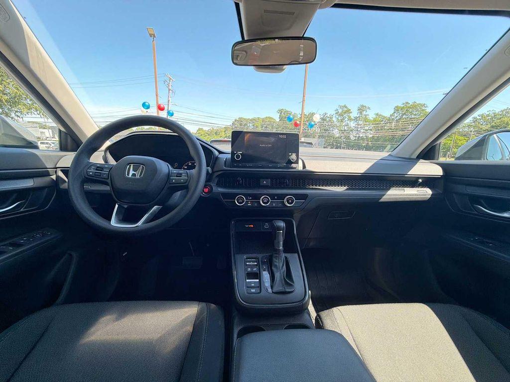 used 2023 Honda CR-V car, priced at $27,689