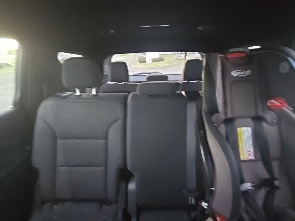 used 2024 Chevrolet Traverse car
