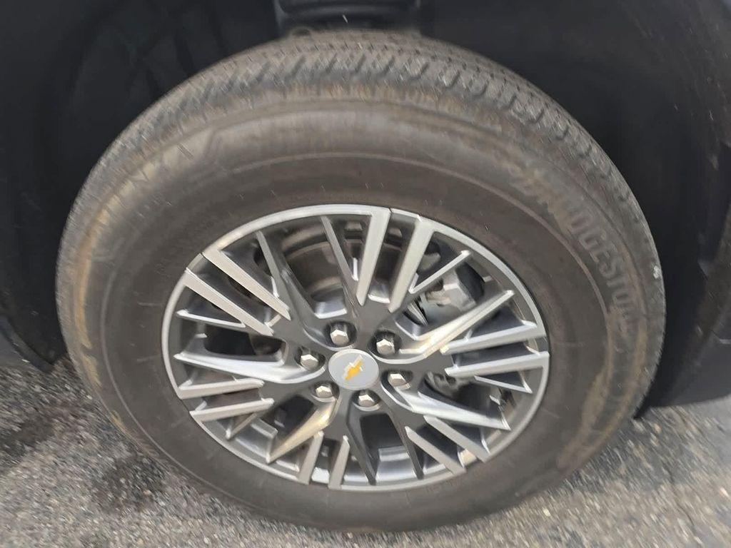 used 2024 Chevrolet Traverse car