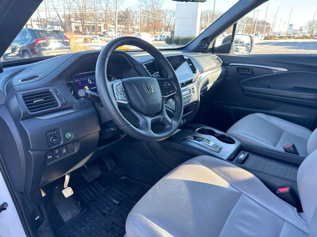 used 2023 Honda Passport car, priced at $28,690