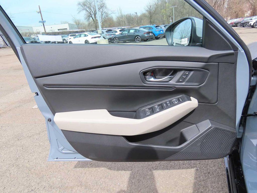 new 2026 Honda Accord Hybrid car, priced at $37,242