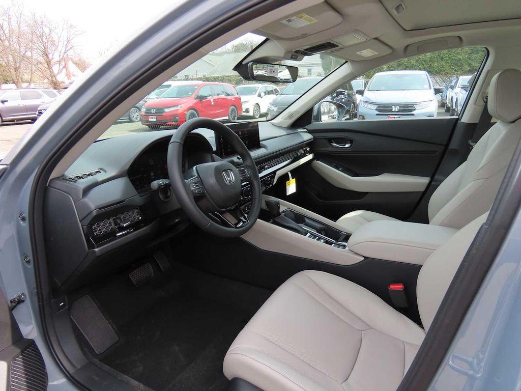 new 2026 Honda Accord Hybrid car, priced at $37,242