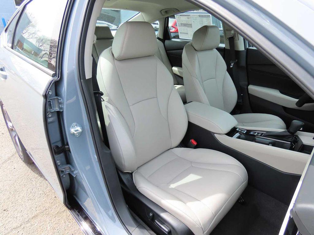 new 2026 Honda Accord Hybrid car, priced at $37,242