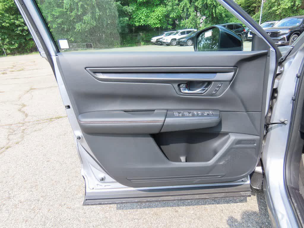 new 2026 Honda CR-V Hybrid car, priced at $39,312