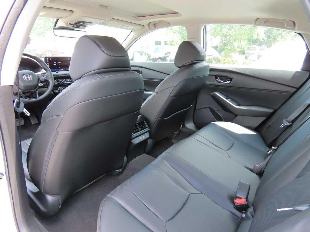 new 2025 Honda Accord Hybrid car, priced at $33,795