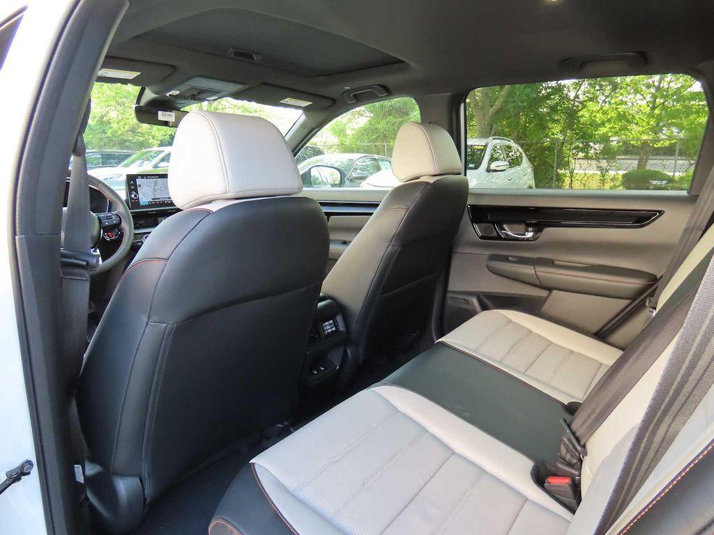 new 2026 Honda CR-V Hybrid car, priced at $45,454