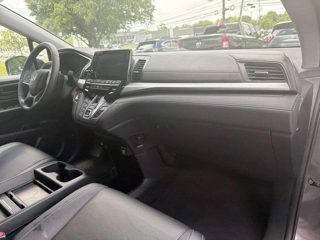 used 2023 Honda Odyssey car, priced at $33,489