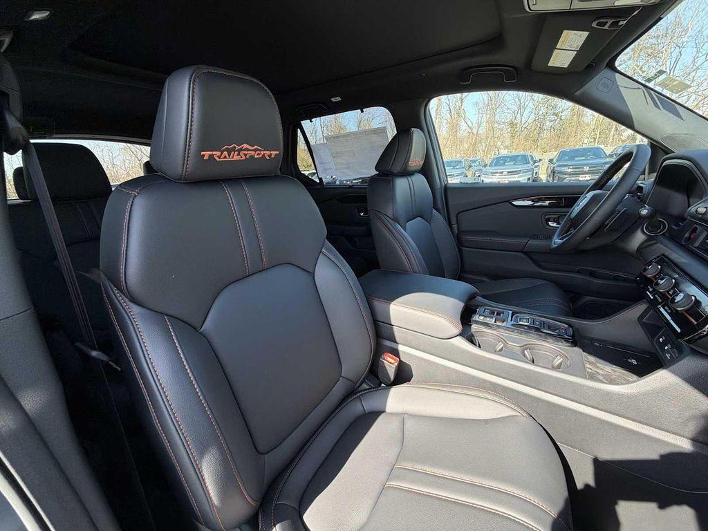 new 2026 Honda Pilot car, priced at $51,890