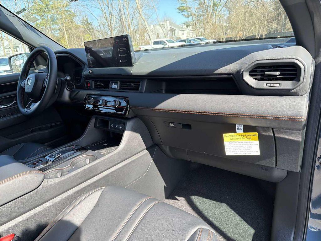 new 2026 Honda Pilot car, priced at $51,890