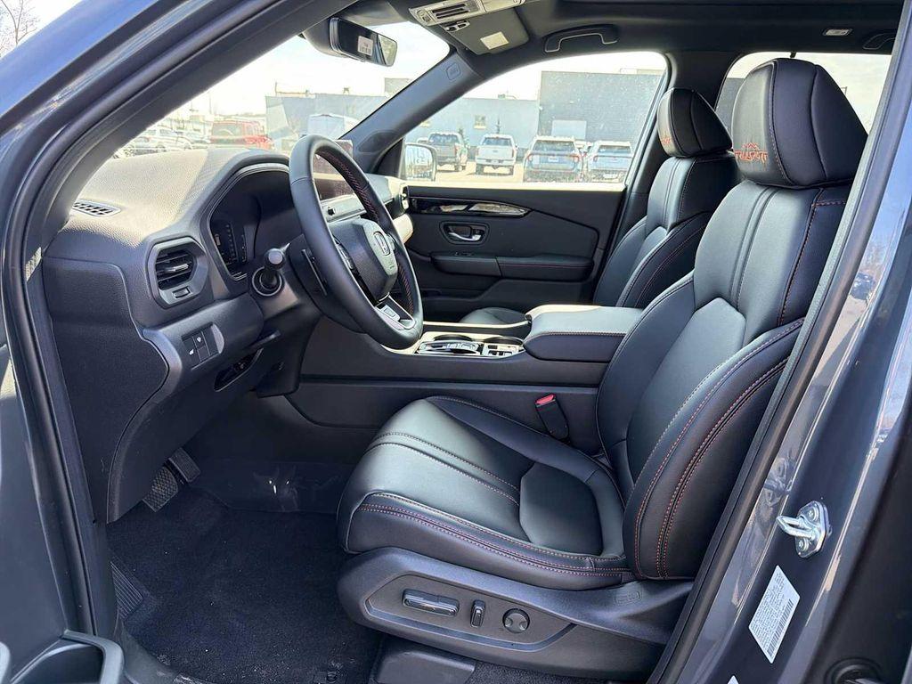 new 2026 Honda Pilot car, priced at $51,890