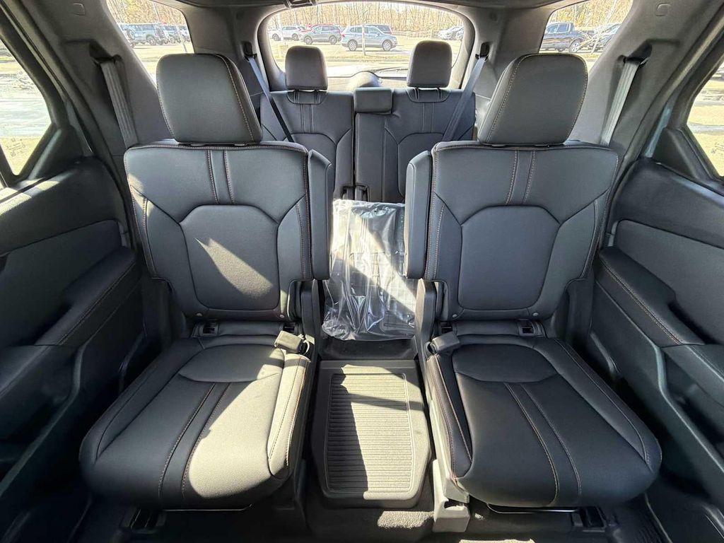 new 2026 Honda Pilot car, priced at $51,890