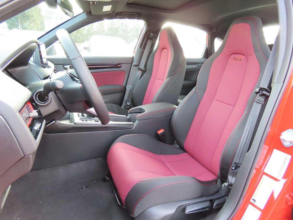 new 2026 Honda Civic Si car, priced at $33,689