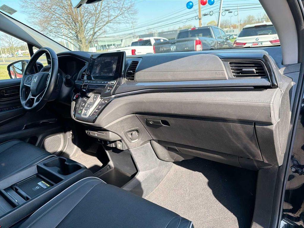 used 2023 Honda Odyssey car, priced at $36,290