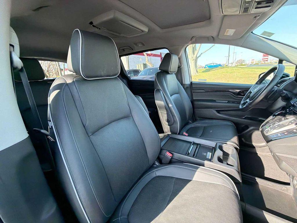 used 2023 Honda Odyssey car, priced at $36,290