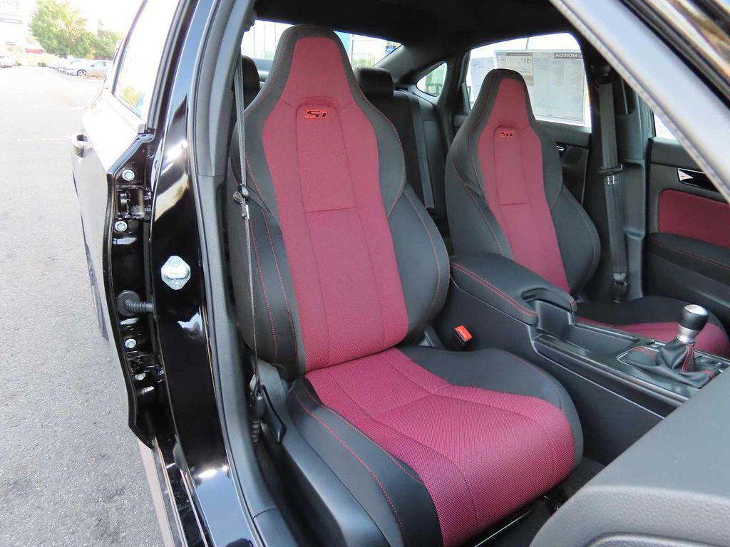 new 2026 Honda Civic Si car, priced at $33,689