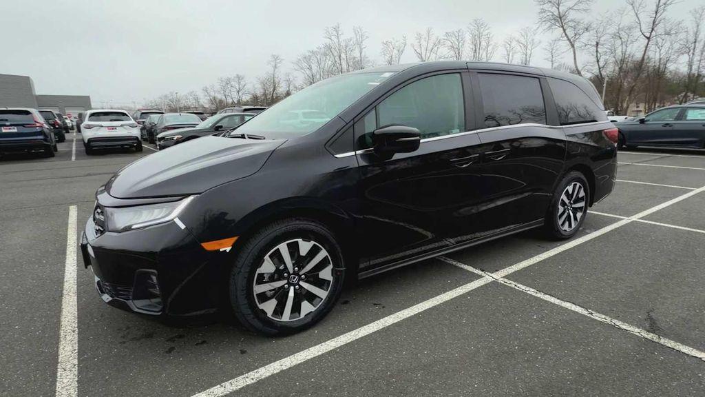 new 2026 Honda Odyssey car, priced at $45,289