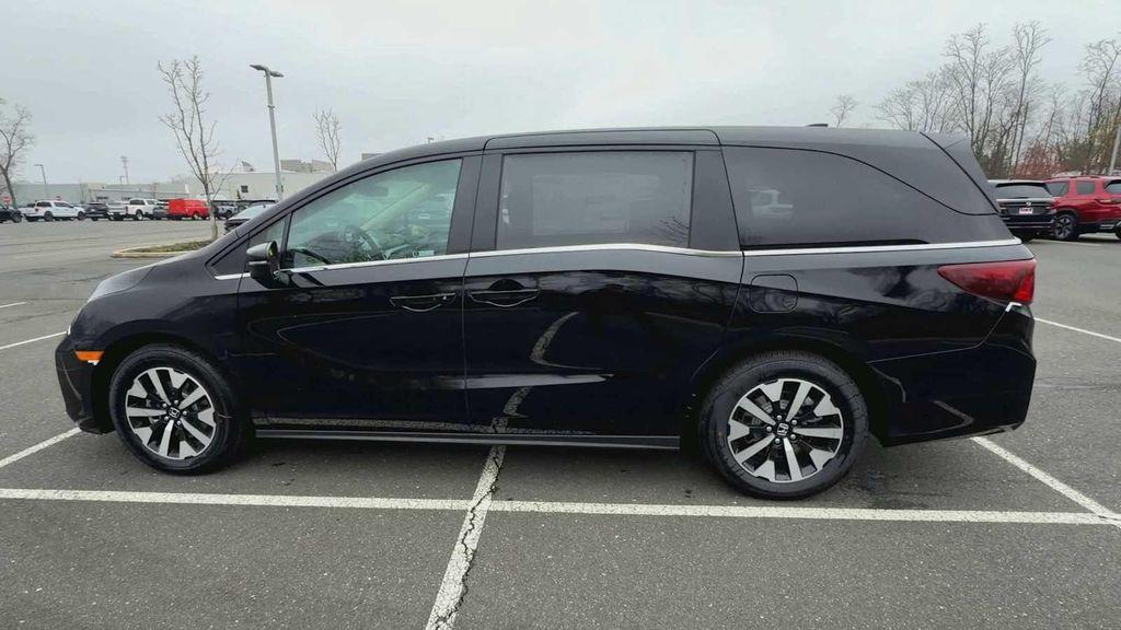 new 2026 Honda Odyssey car, priced at $45,289