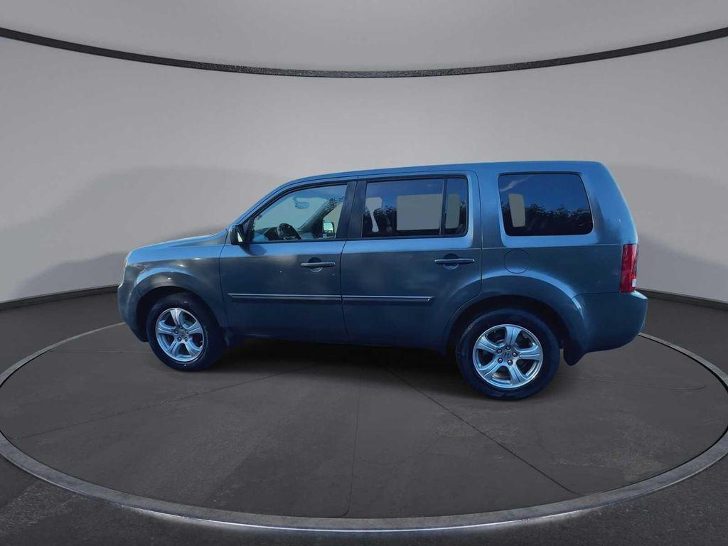 used 2013 Honda Pilot car, priced at $7,990