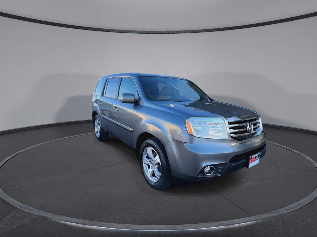 used 2013 Honda Pilot car, priced at $7,990