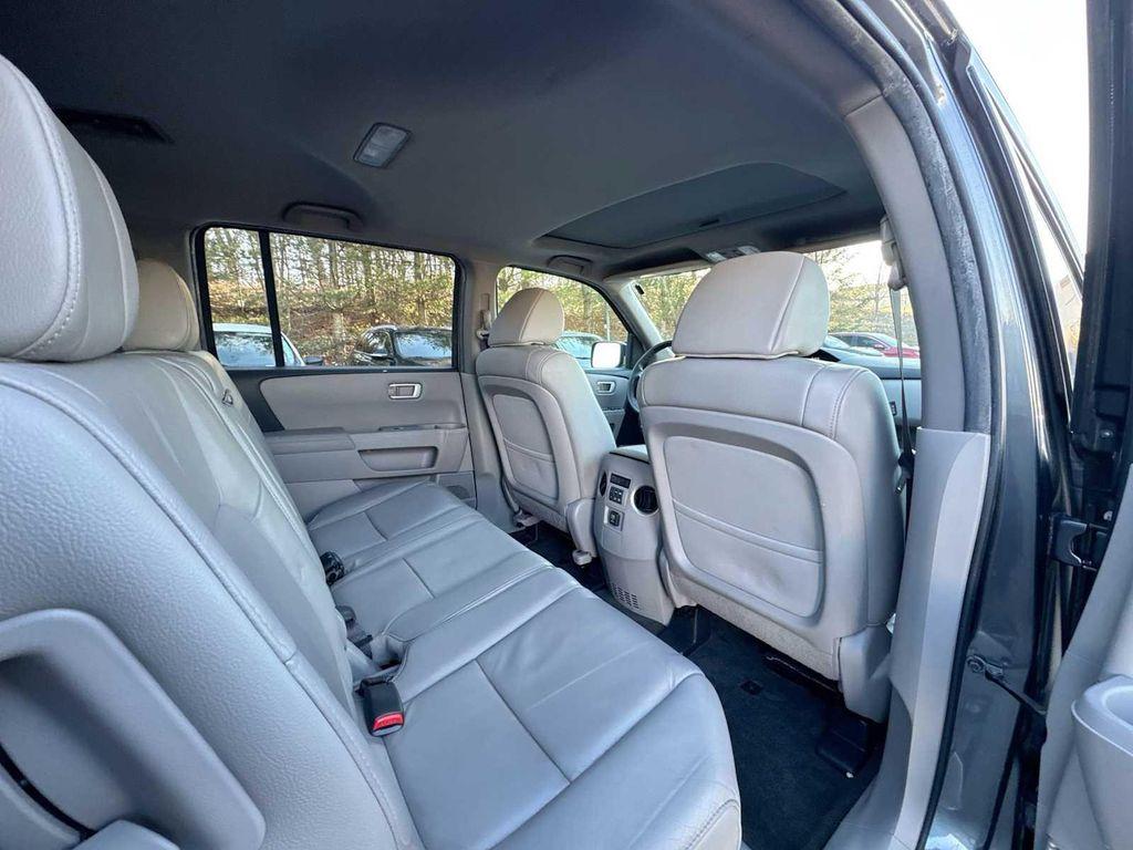 used 2013 Honda Pilot car, priced at $7,990