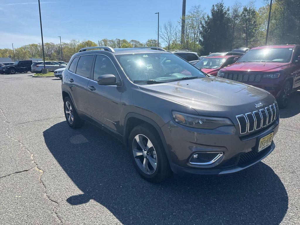 used 2019 Jeep Cherokee car, priced at $18,988