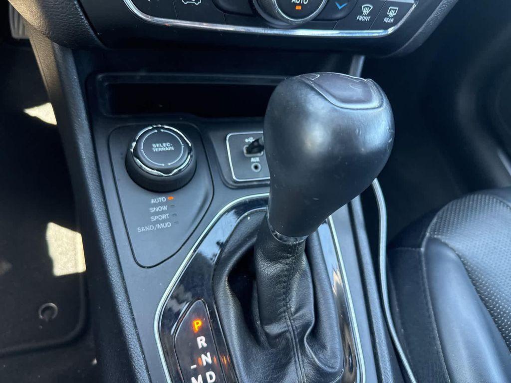 used 2019 Jeep Cherokee car, priced at $18,988
