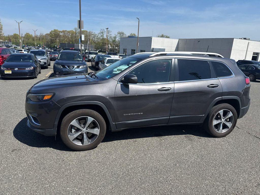 used 2019 Jeep Cherokee car, priced at $18,988